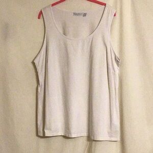 SUSAN GRAVER Weekend Essentials Women’s White Stretch Scooped Neck Tank Size 1X